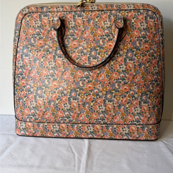 Gucci Floral Liberty Canvas Top-Handle Duffel — Coral, Beige, Green - Picture 2 of 12